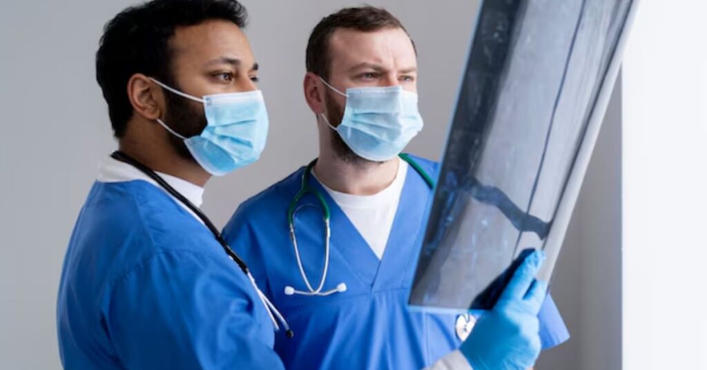 best knee replacement surgeon in Indore, knee replacement doctor in indore